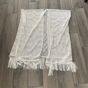 Cruise club lace kimono